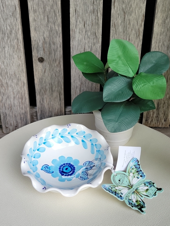 Vietri Other - Vietri Hand-Painted Blue Floral Scalloped Ceramic Bowl Made In Italy